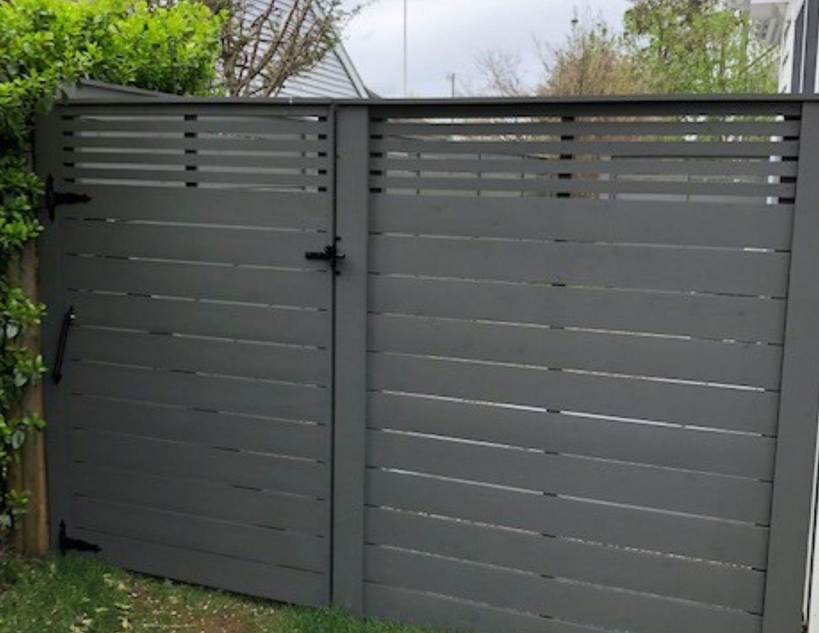 Horizontal Fences 6