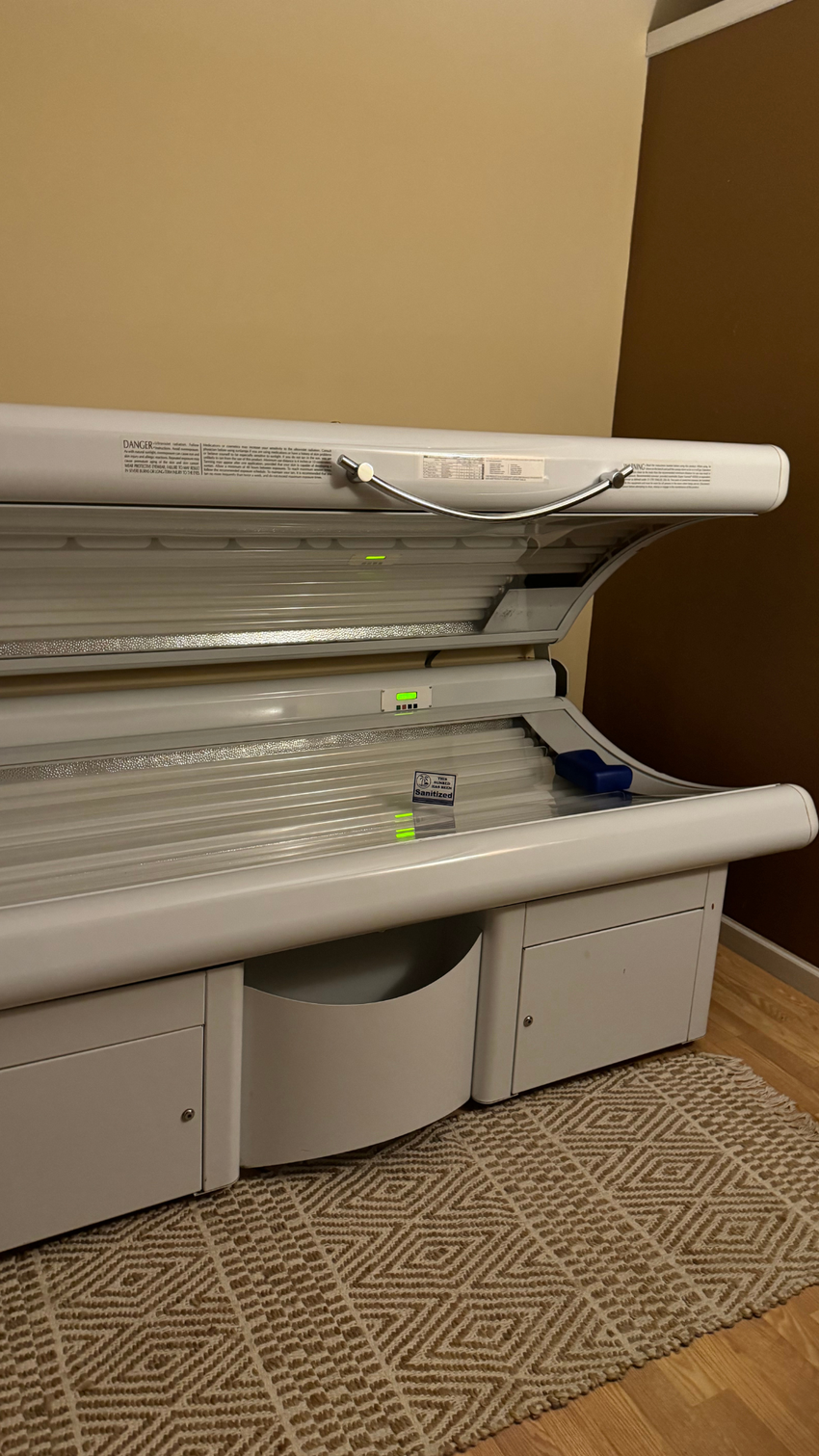 Tanning Bed