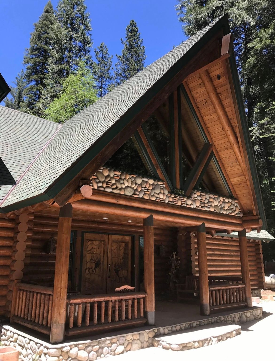 Rons Log Cabin we built with Robert Flynn Construction.