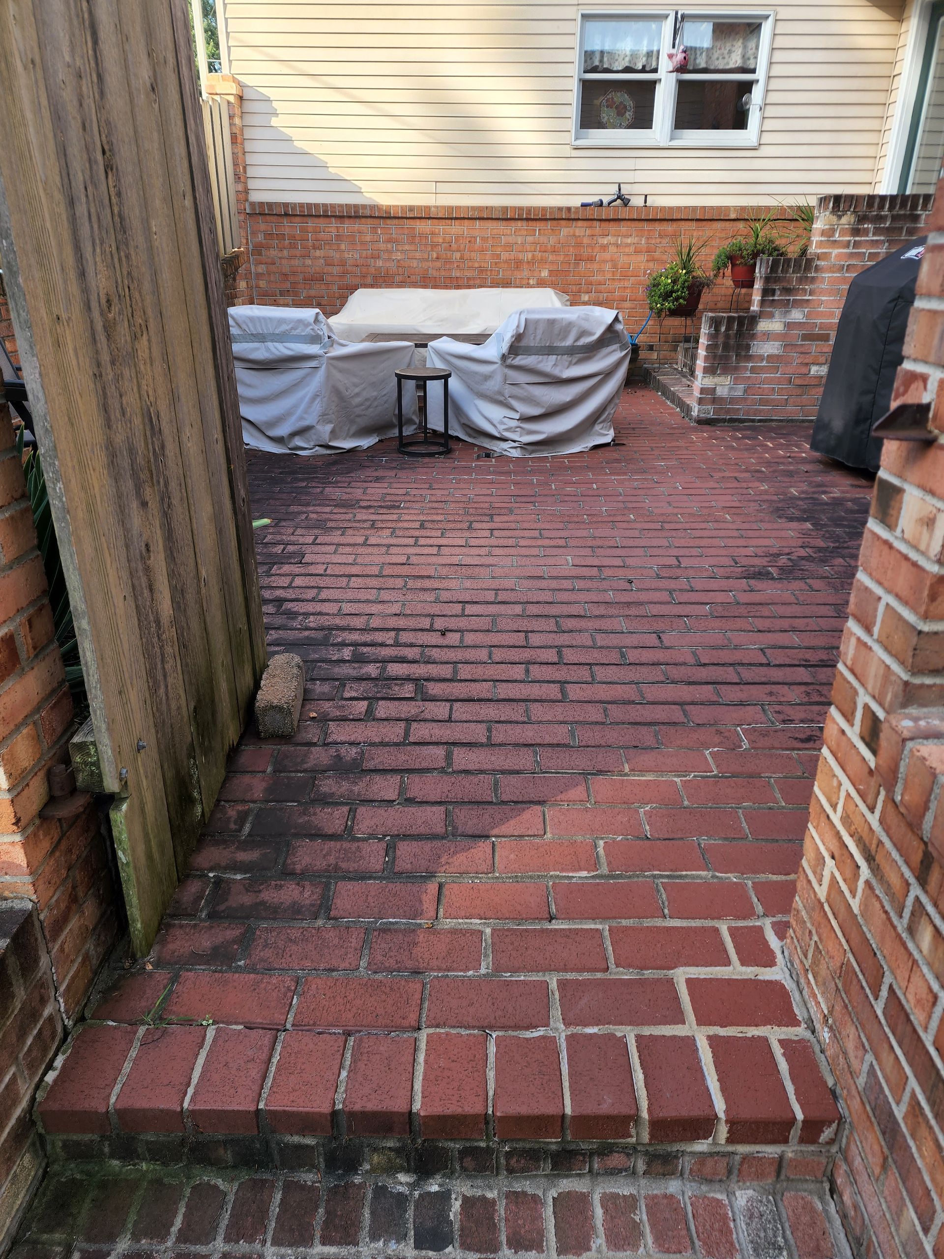 Dirty Brick Ground — Grafton, WV — Mountaineer Was