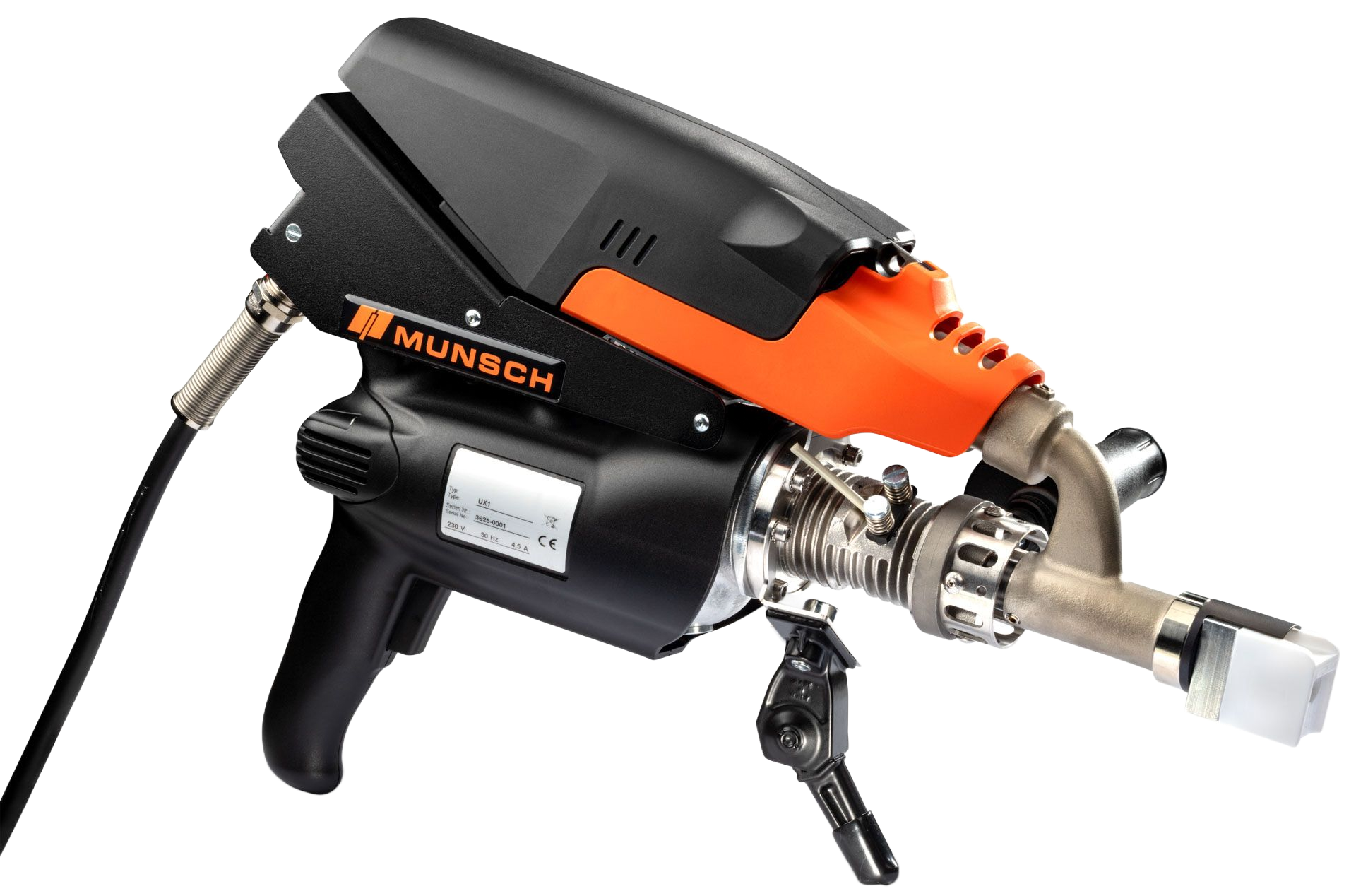 Herramienta eléctrica de mano de color naranja y negro con un accesorio de broca sobre un fondo blanco.