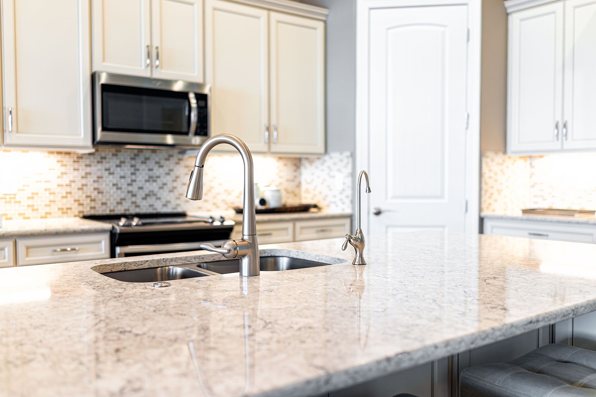 How to Choose the Right Granite Contractor in Gainesville, Ocala & The Villages, FL