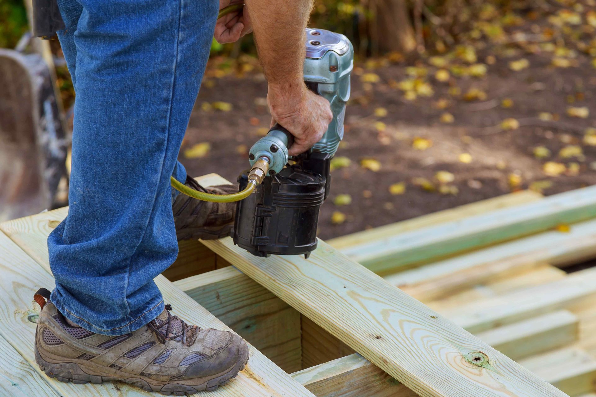 Deck building Shelley ID