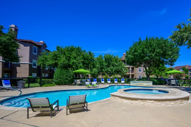 Gallery Apartment Complexes in Lewisville, TX
