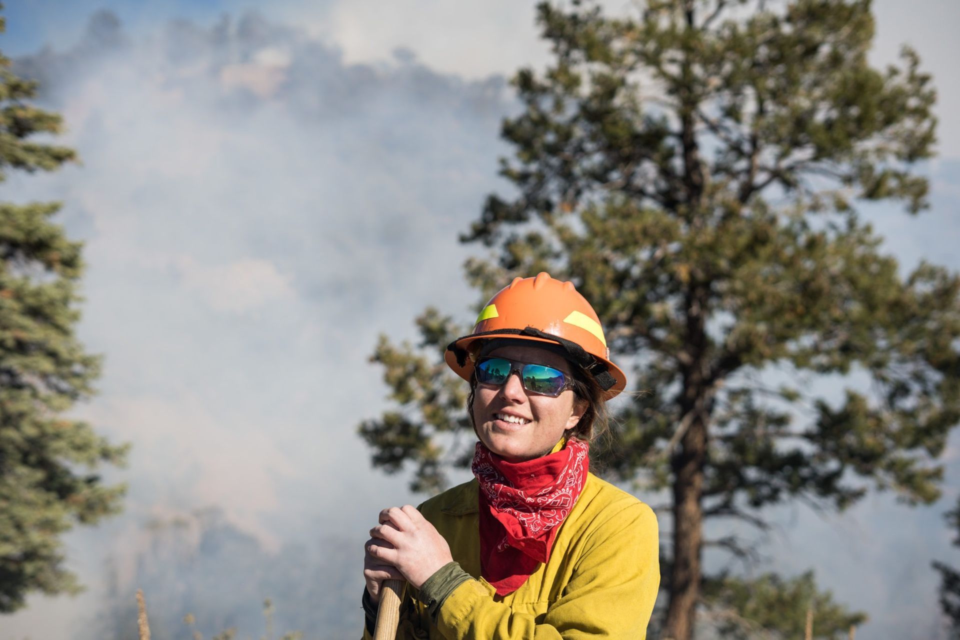 Esmé working on a fire