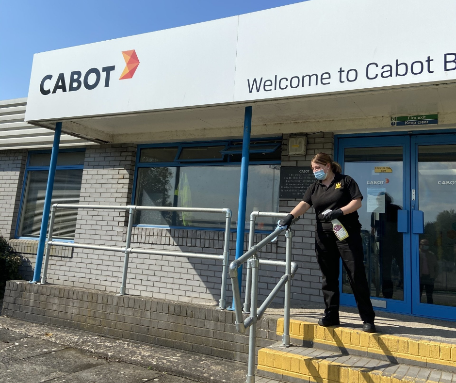COMMERCIAL CLEANING