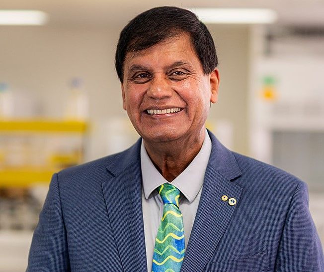 Prof Ralph Martins