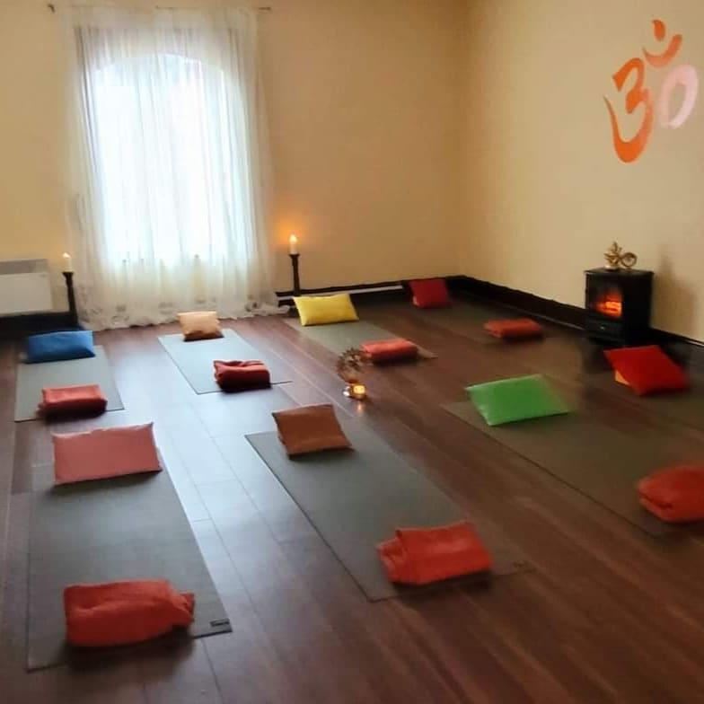 Ananda Yoga Centre Yoga classes in Warrington Uk