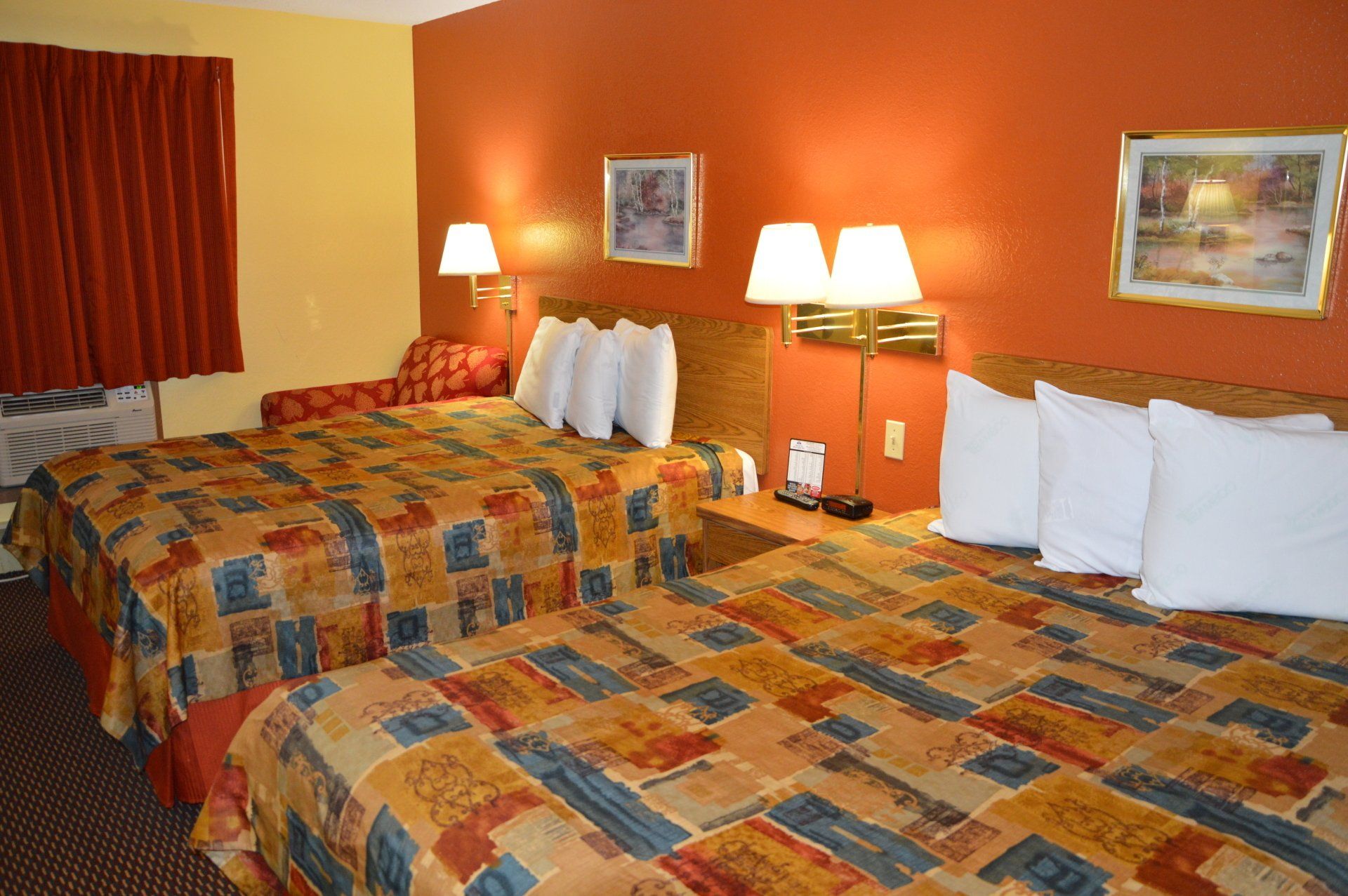 2 Queen Room