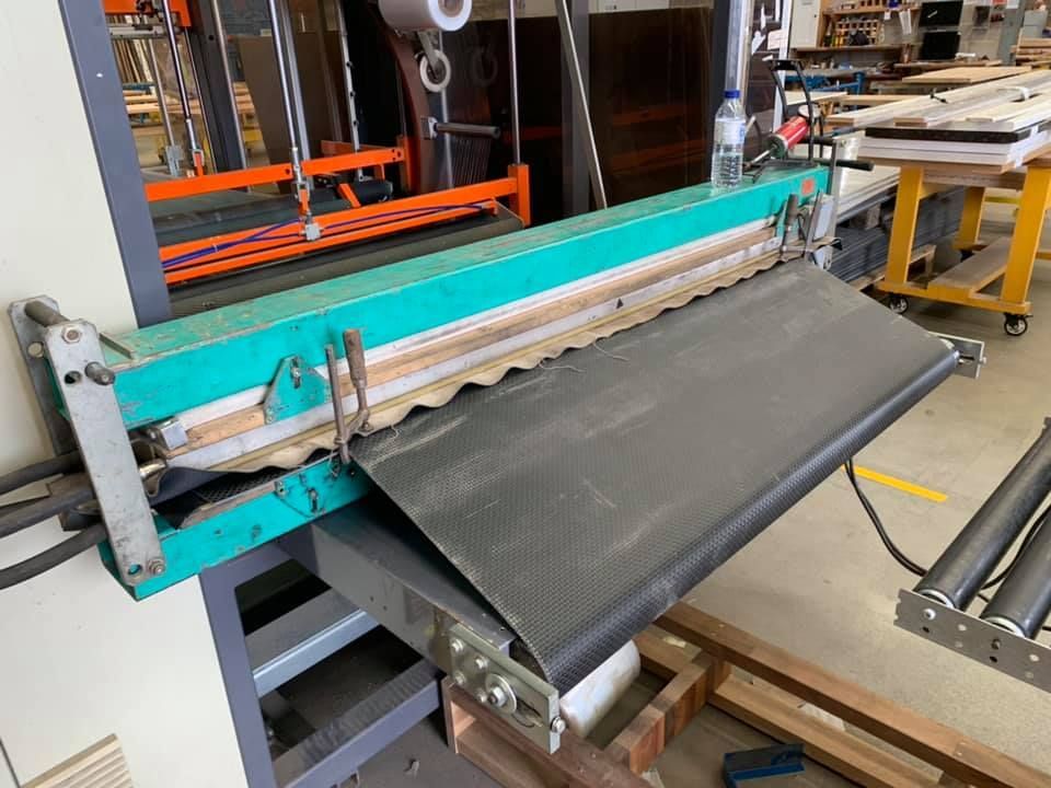 Conveyor Belt Machine — Conveyor Maintenance Services In Bohle, QLD