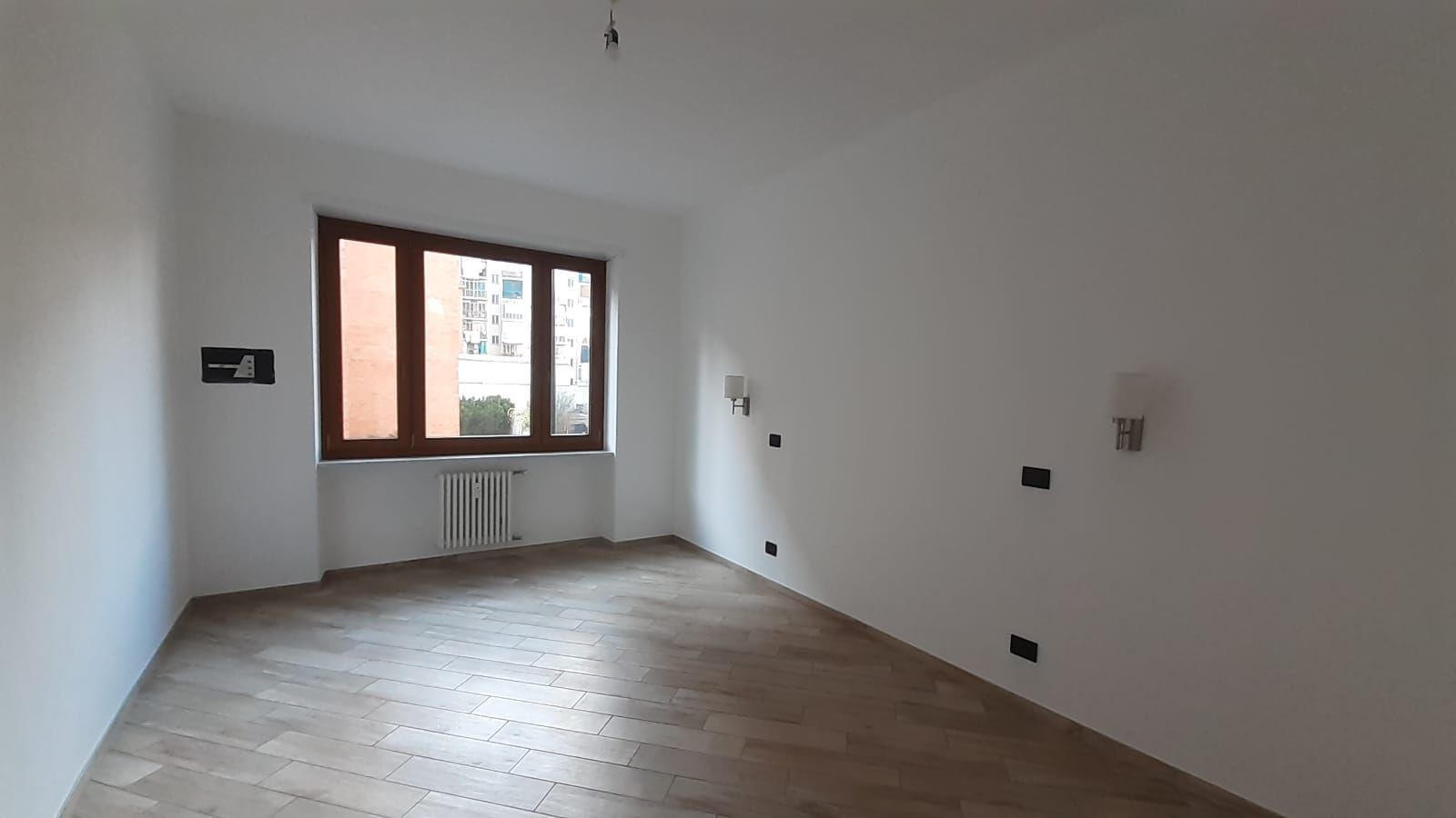 Dry Lining, Professional Painting, Wall Insulation, Home renovation