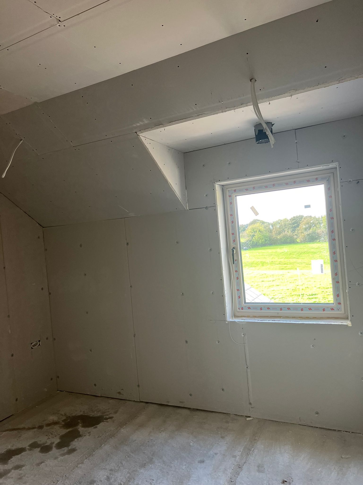Dry Lining, Professional Painting, Wall Insulation, Home renovation