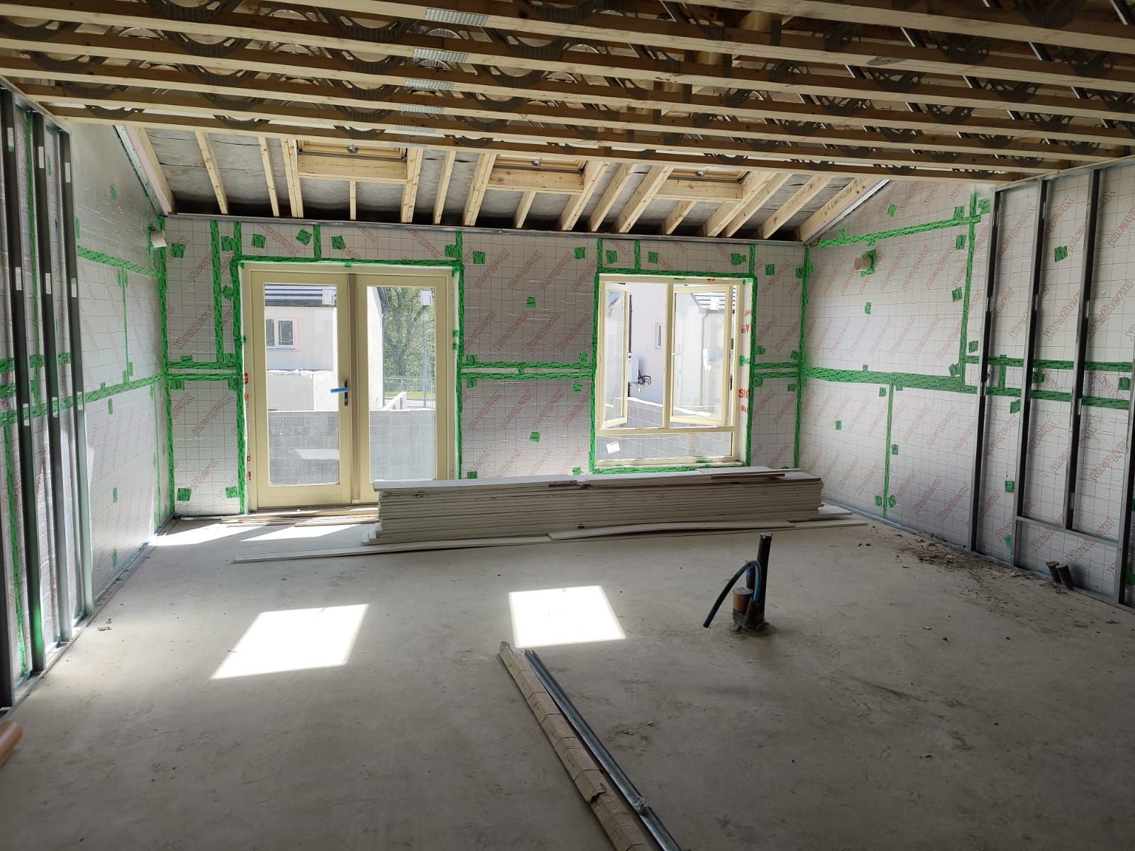 Dry Lining, Professional Painting, Wall Insulation, Home renovation