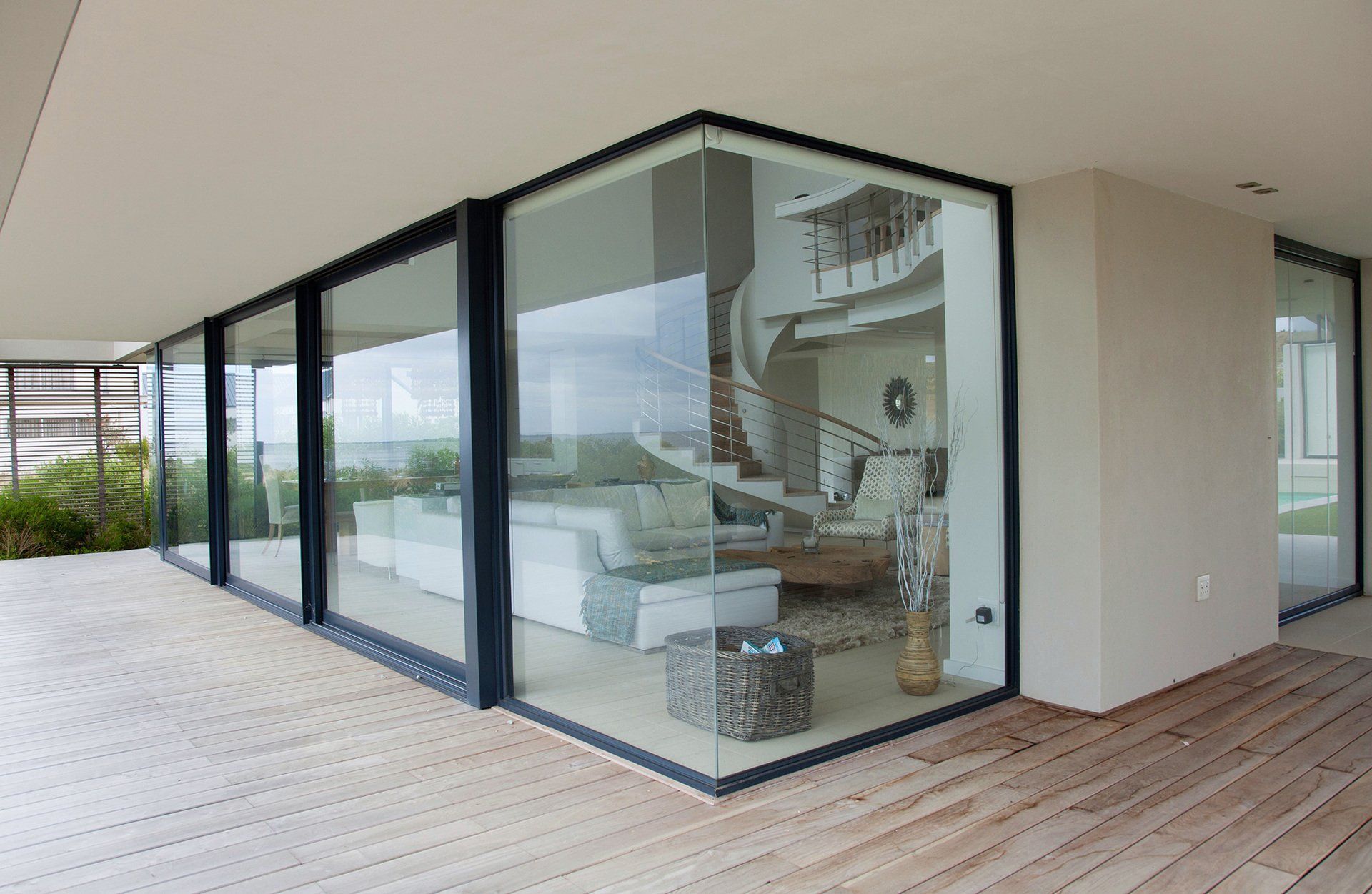 Dry Lining, Professional Painting, Wall Insulation, Home renovation