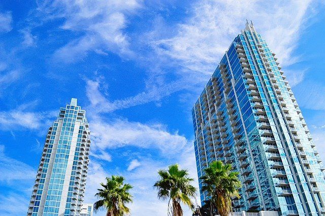 tampa real estate image