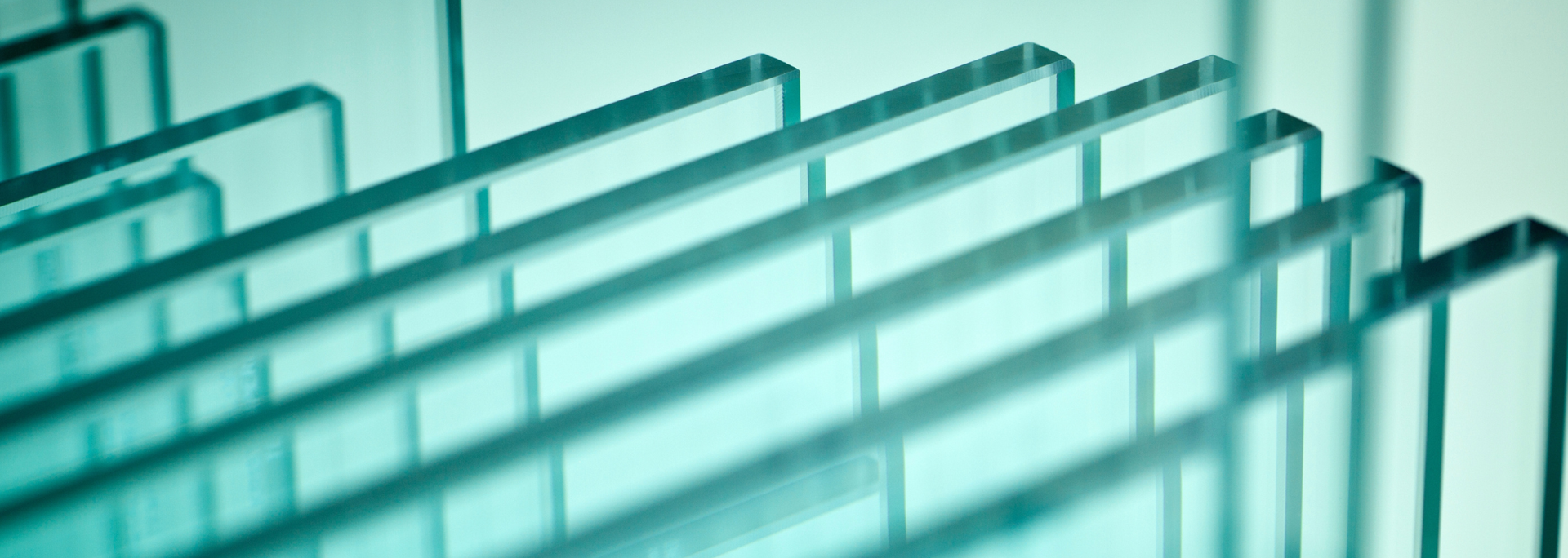 Picture of thick glass. Picture of thick glass.