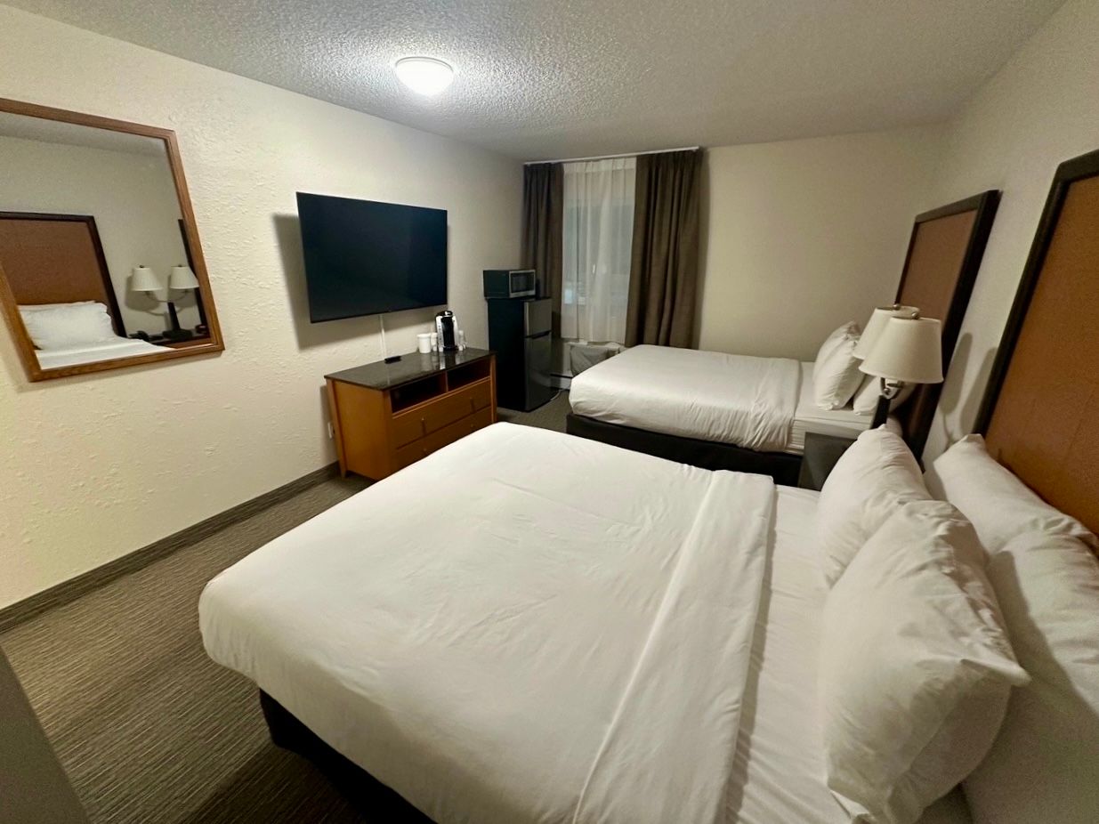 Best Affordable Motel in Grand Prairie, AB | Anavada Inn