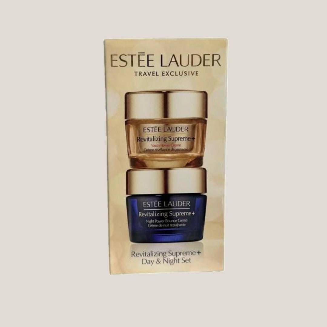 Estuche de viaje exclusivo de Estée Lauder con dos tarros de crema, envase beige y azul marino, set Revitalizing Supreme.