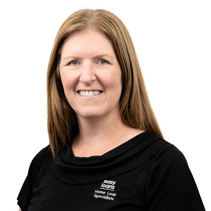 A woman wearing a black shirt that says easy loans