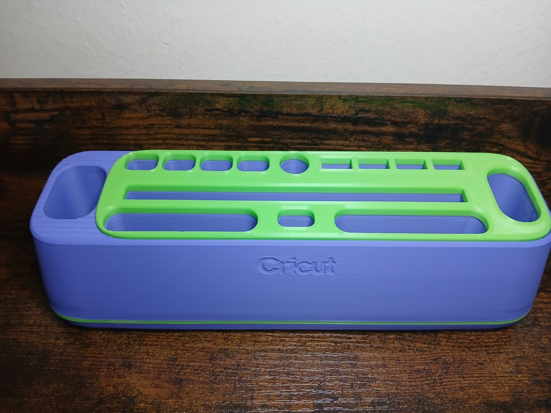 Cirtcut tool holder