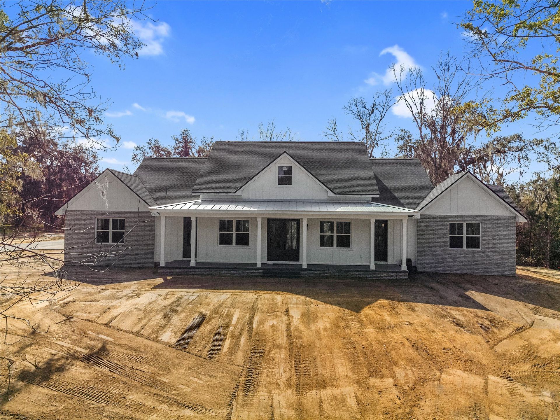 Exterior Front Focus | Auburndale, FL | Raysin Construction