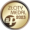 Okrągła ikona Złotego Medalu 2023 przedstawiająca litery „EP” w ciemnobrązowym okręgu na złotym tle.
