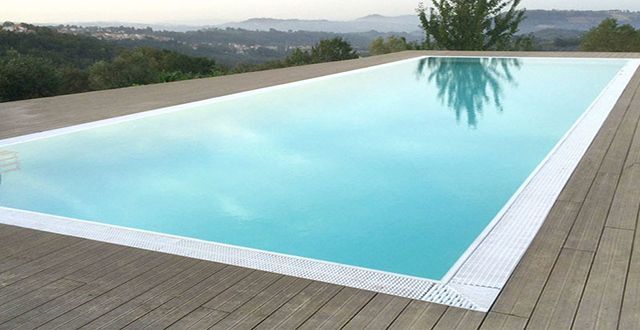 Coperture per Piscina a sfioro