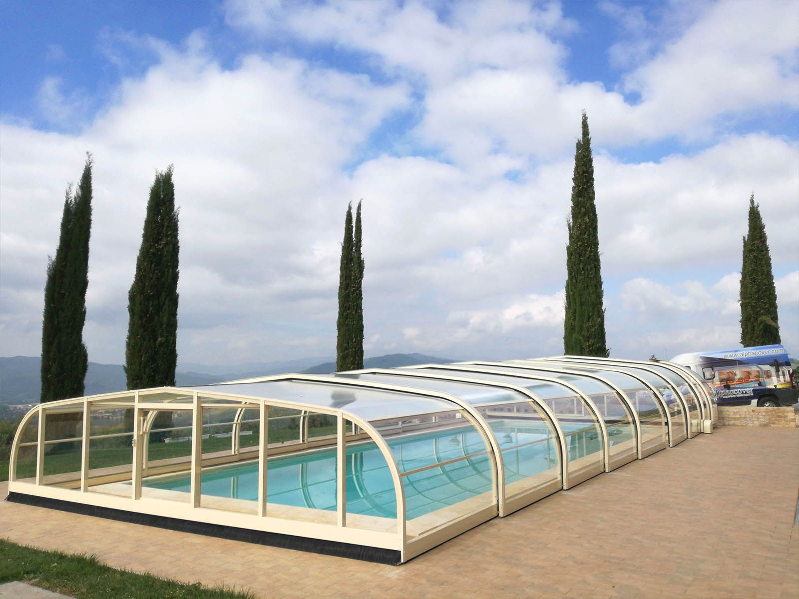 COPERTURA A TETTO IN PVC RESISTENTE AI RAGGI UV CON STRUTTURA TUBOLARE IN LEGA DI ALLUMINIO - PER PISCINE CON DIAMETRO 3.66M