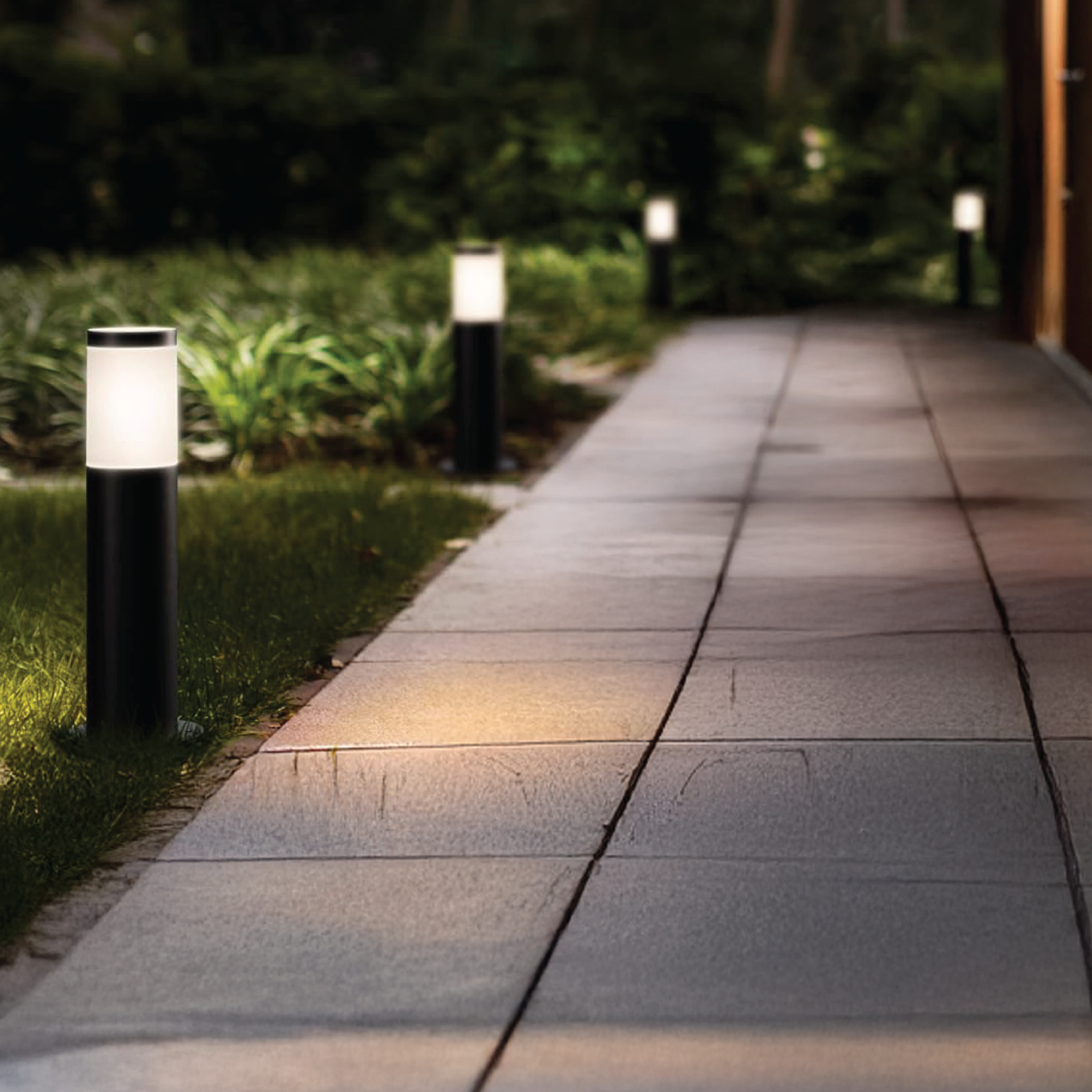 Outdoor Round Post light