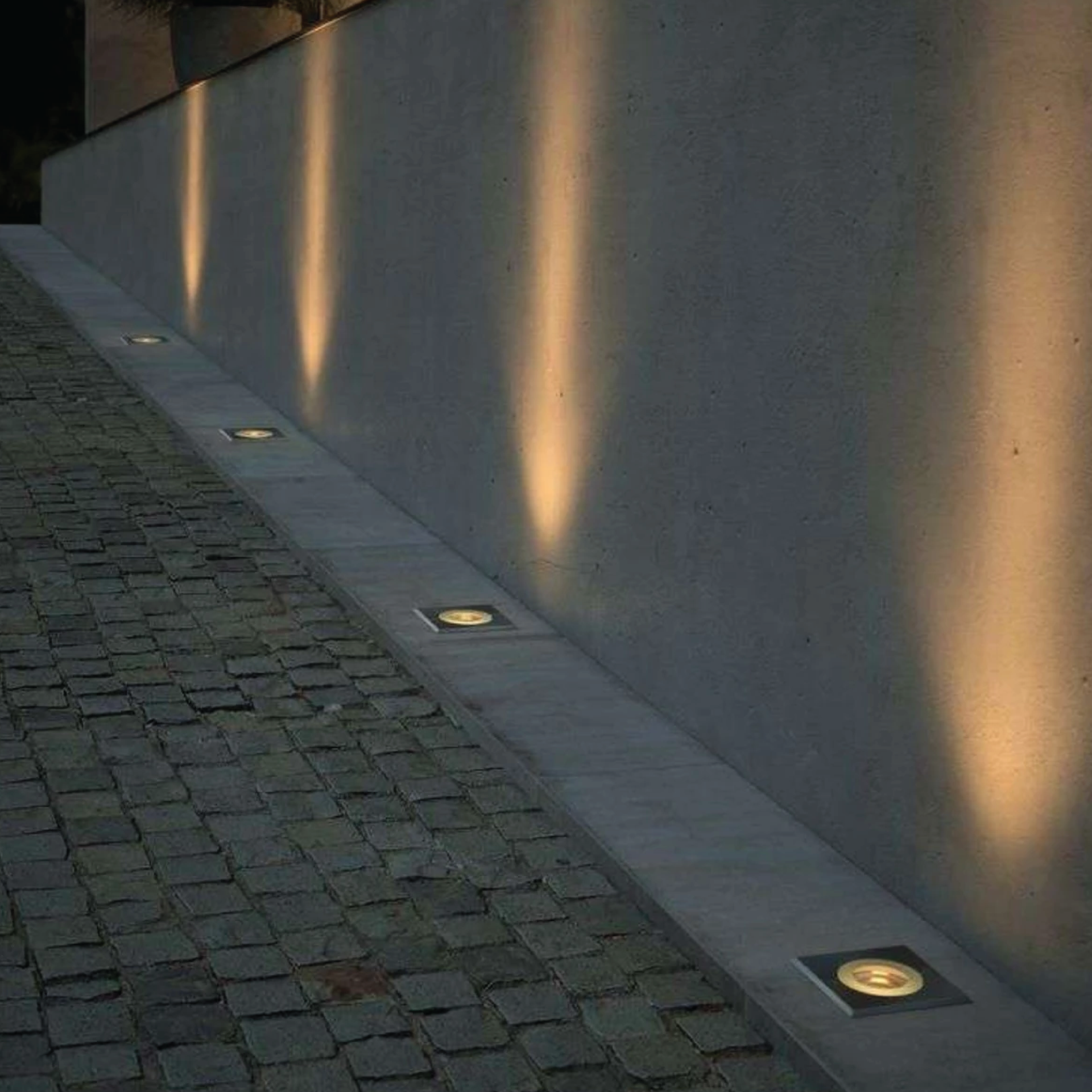 Square Recessed Floor