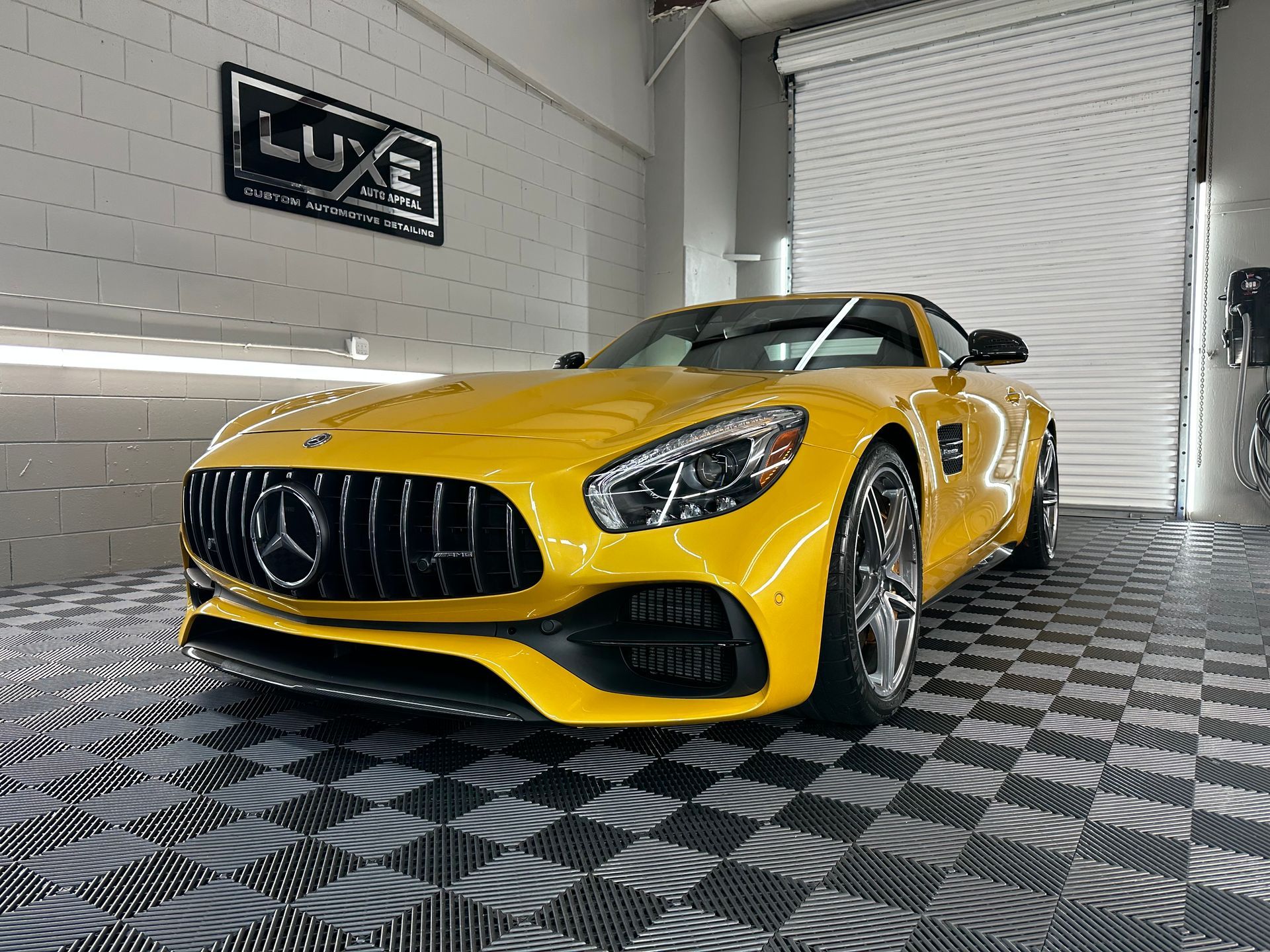 2018 Mercedes-Benz AMG GT R