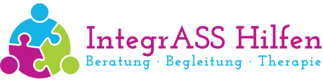 Logo mit drei Puzzleteilen in Blau, Lila und Grün, die einen Kreis bilden, mit dem Text