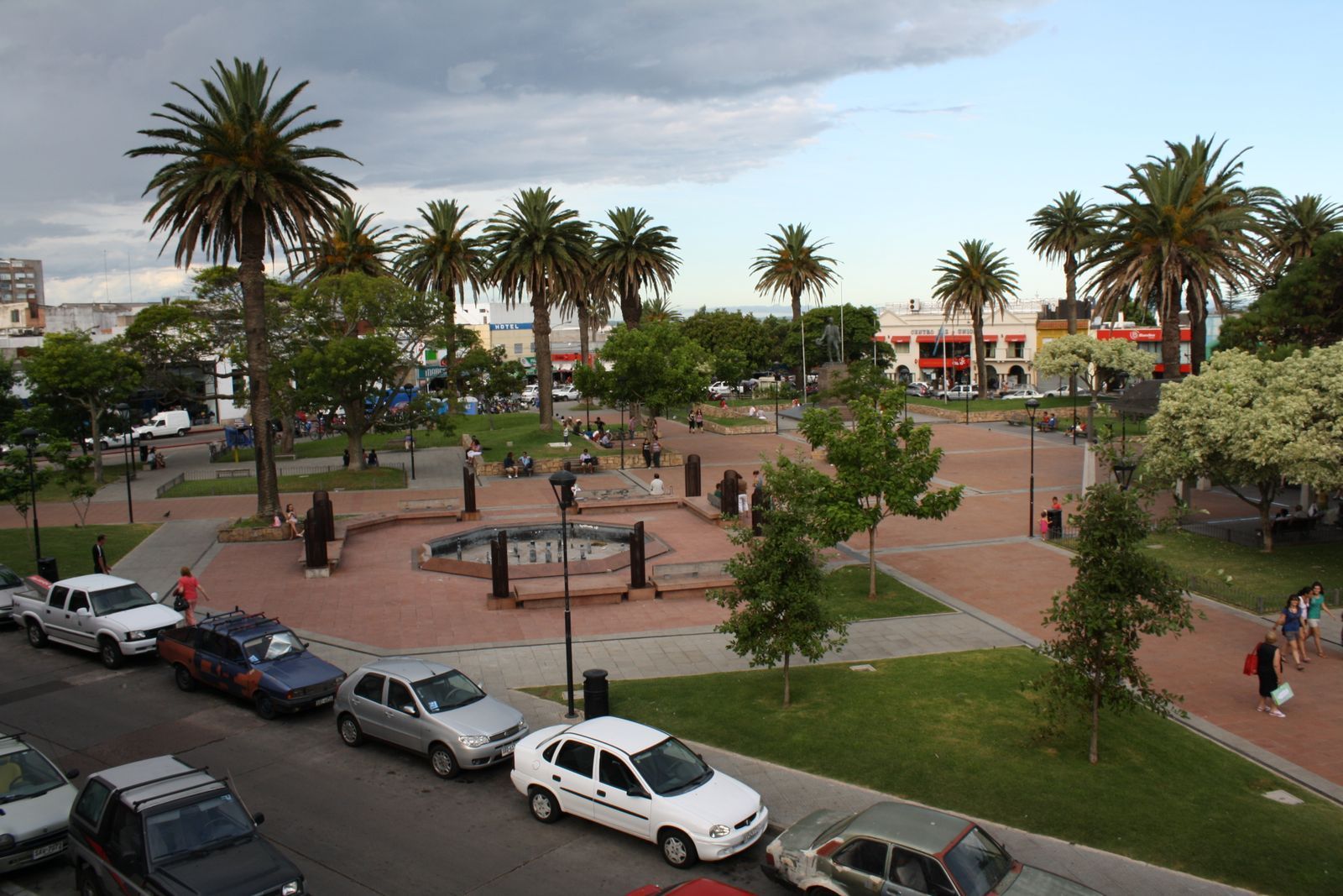 Plaza de armas em frente ao hotel