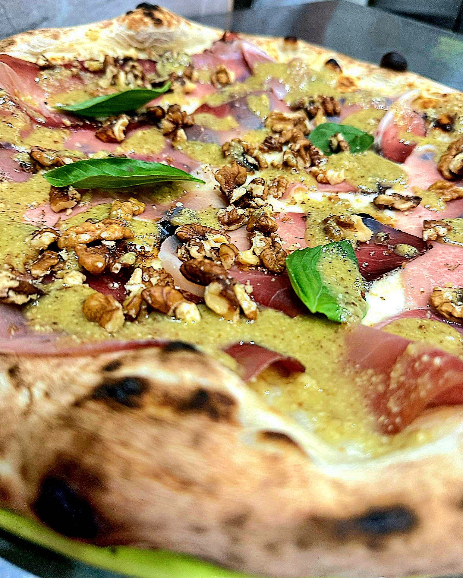Friends pizzeria d'asporto 4
