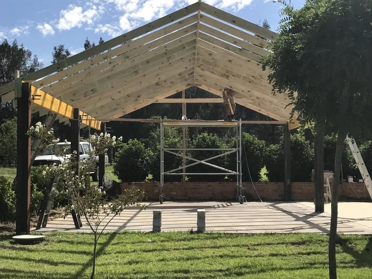 Builders In Mudgee Building A Modern Patio