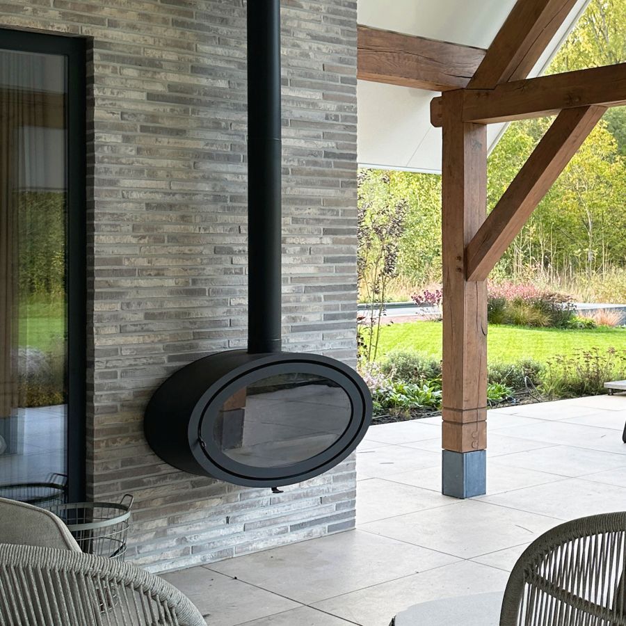 veranda met buitenhaard 