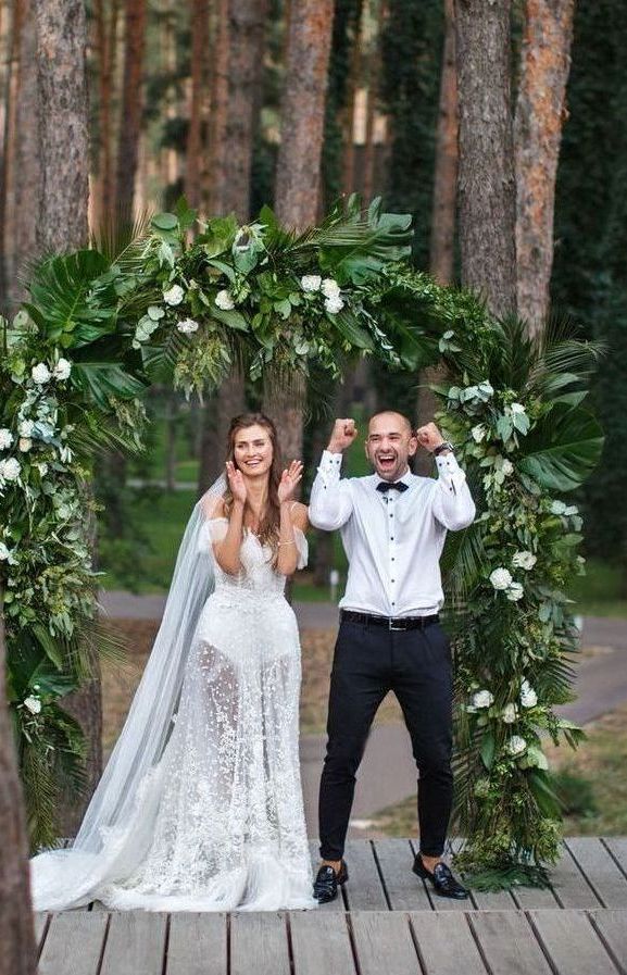 Happy Newly Wed at Outdoor Wedding — Savannah, GA — DMU Happy Newly Wed at Outdoor Wedding — Savannah, GA — DMU