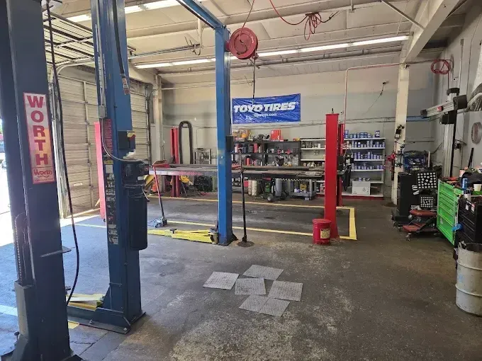 Gallery Image | Busy Bee Automotive, LLC
