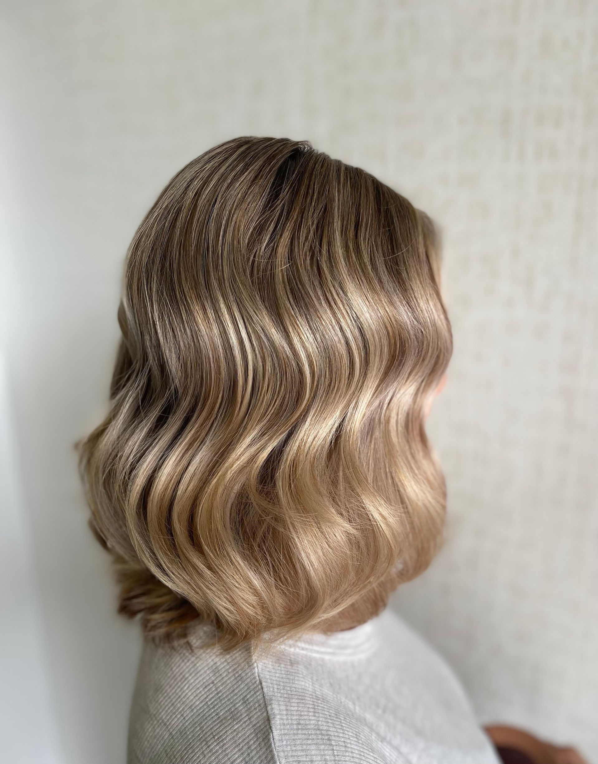 Foiling (Short Hair) - Creative Colour