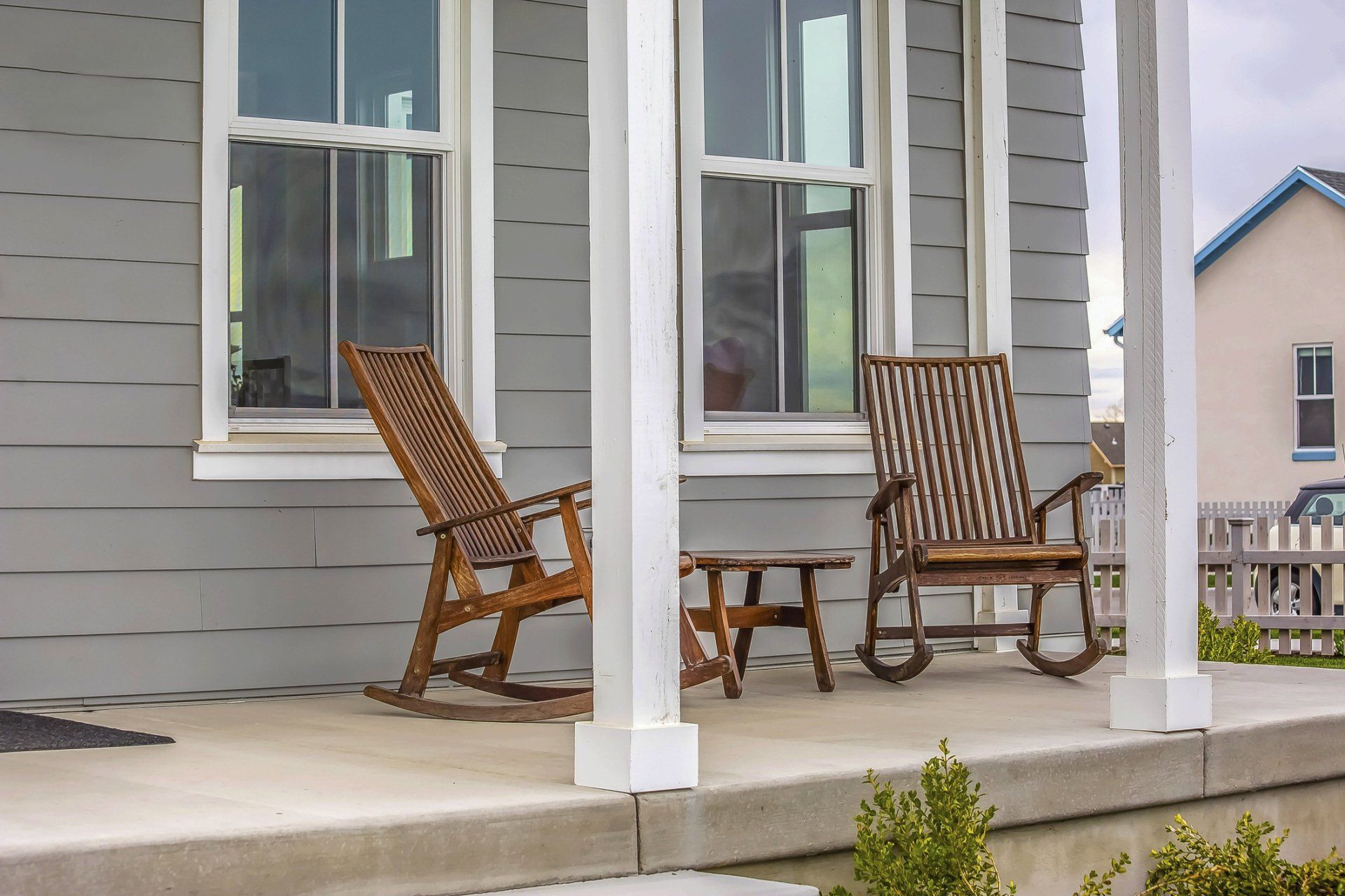 Elegant Porch - Edna, TX - Luna & Sons Roofing Inc.