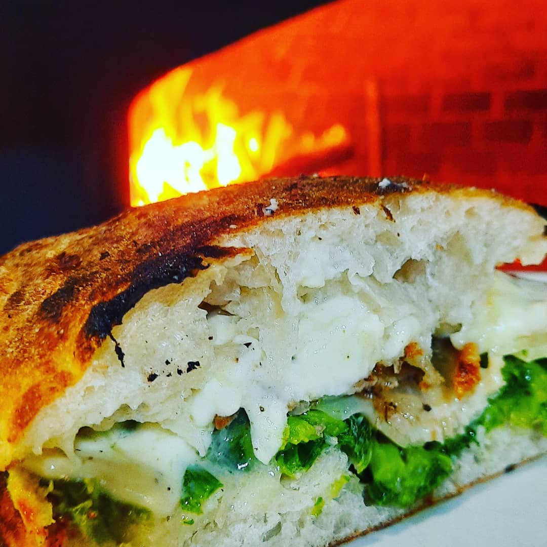 Focaccia ripiena