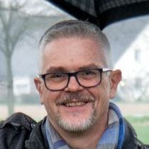 Stefan Frey (Bass)