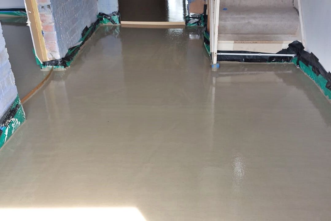 JC Flow Screeds is a Colchester based liquid flow screed contractor for Suffolk and Essex