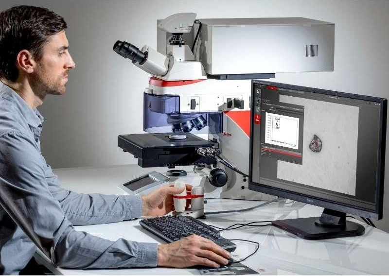 LIBS/ Advanced Microscopy being carried out
