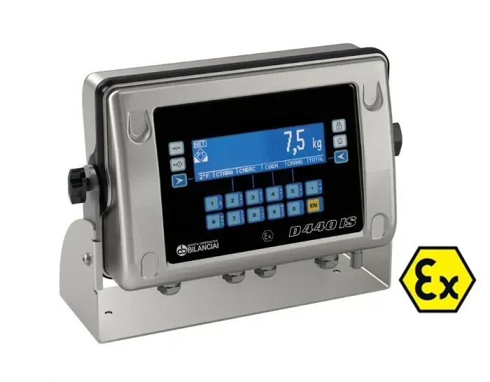 Bilancia industriale in acciaio inox con display digitale che indica 