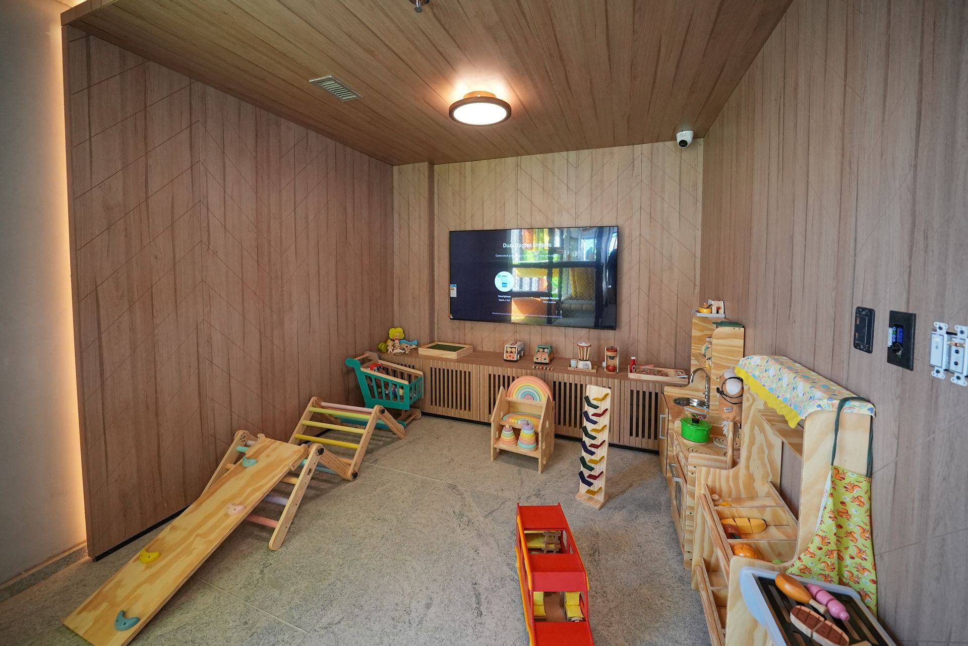 Sala de recreação infantil em porto alto resort