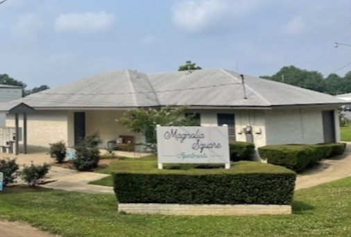 Magnolia Square