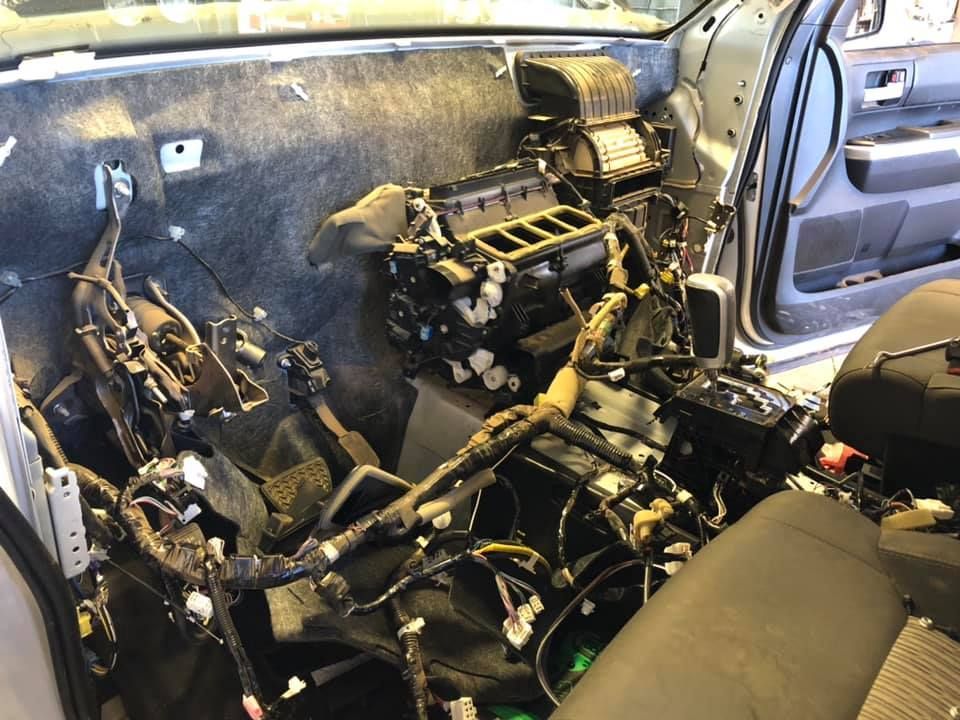 Automotive Interior Repair And Dashboard Service In Wetumpka AL | D&D Auto, LLC