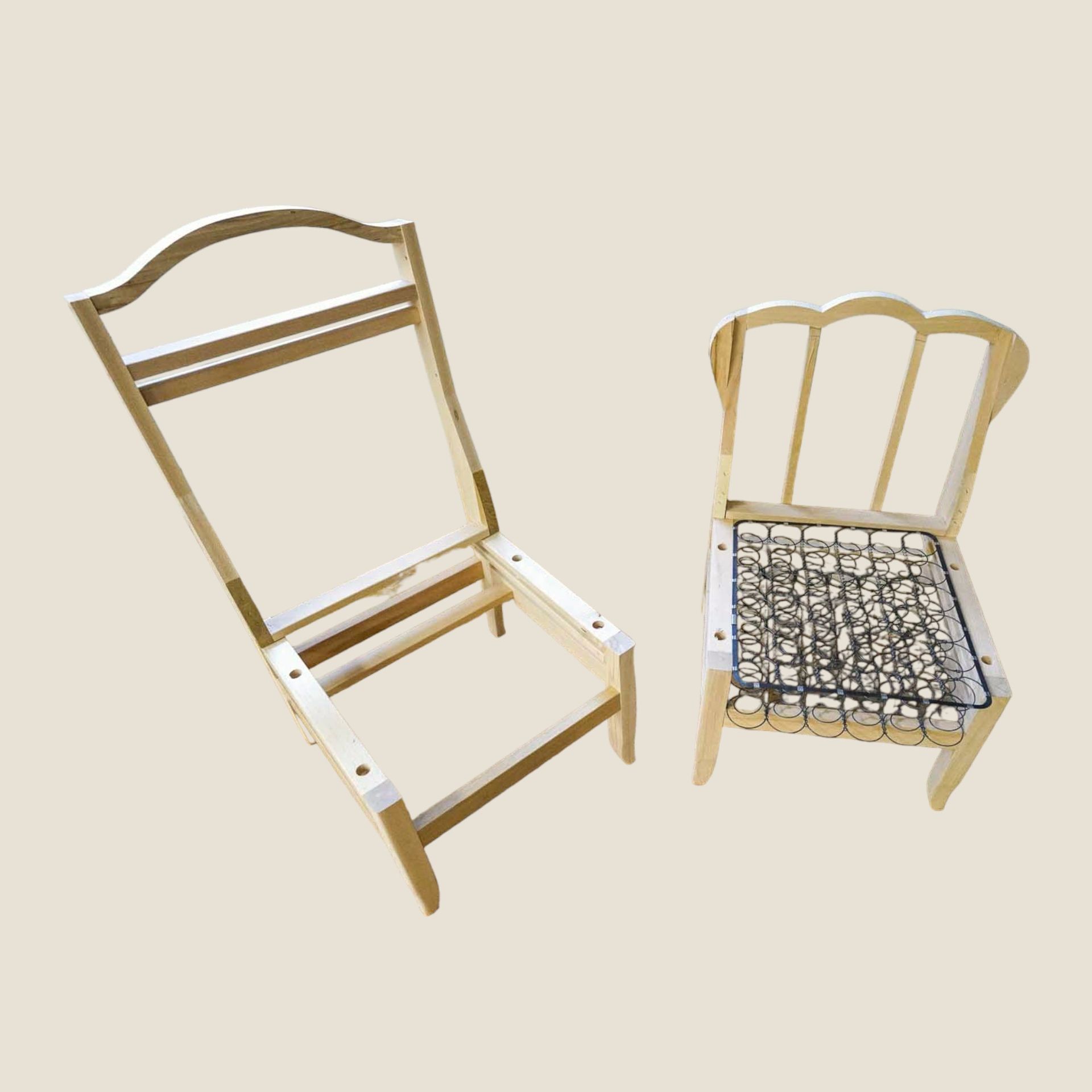 Een close-up van stoelen: Opknappen & Restauratie