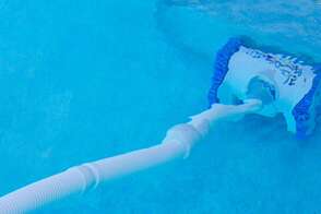 ground pool cleaning